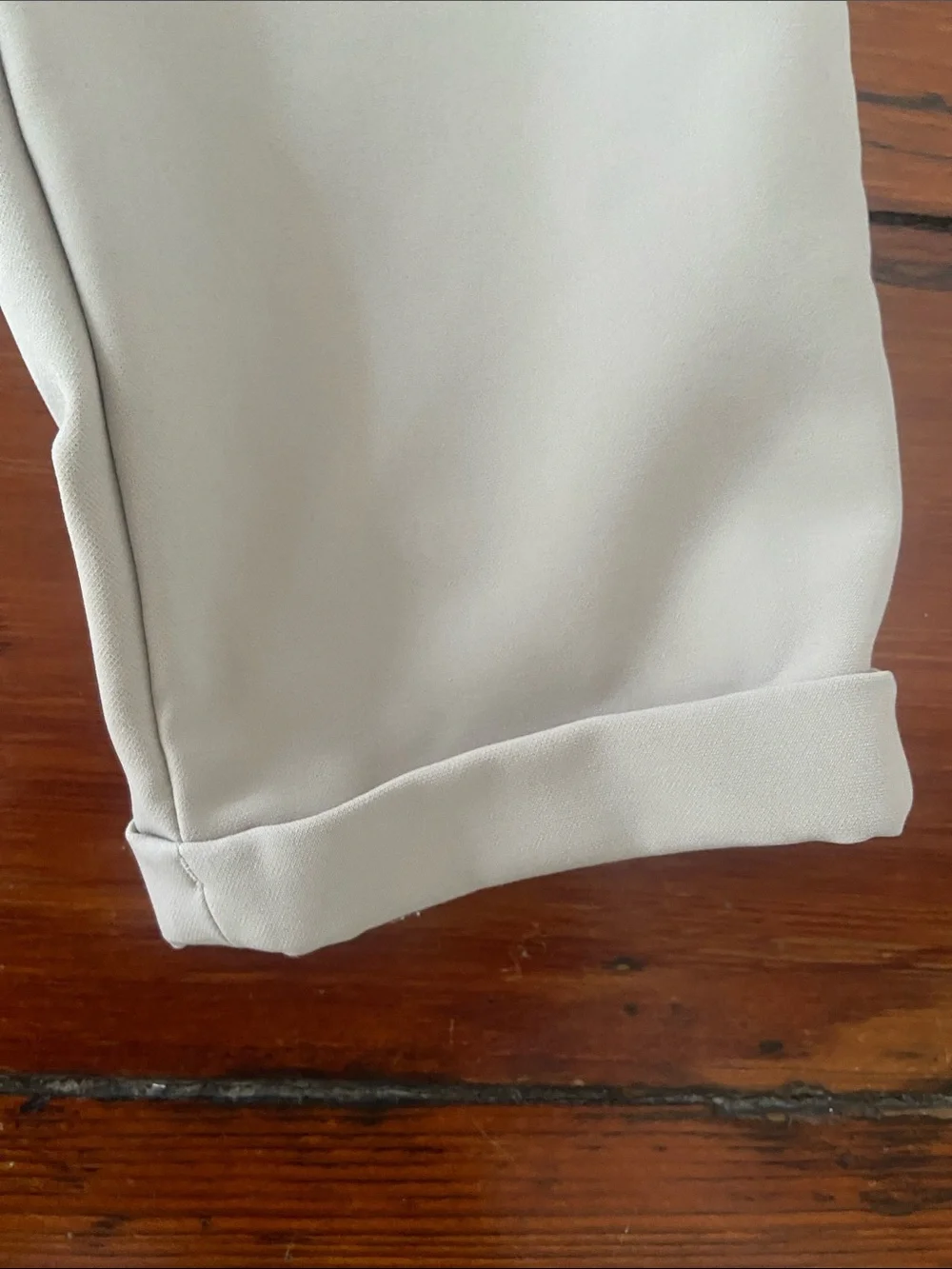 H&M Men's Chino Pants in Light Beige 30x30 Slim Fit Cream Trousers Cuffed Slacks